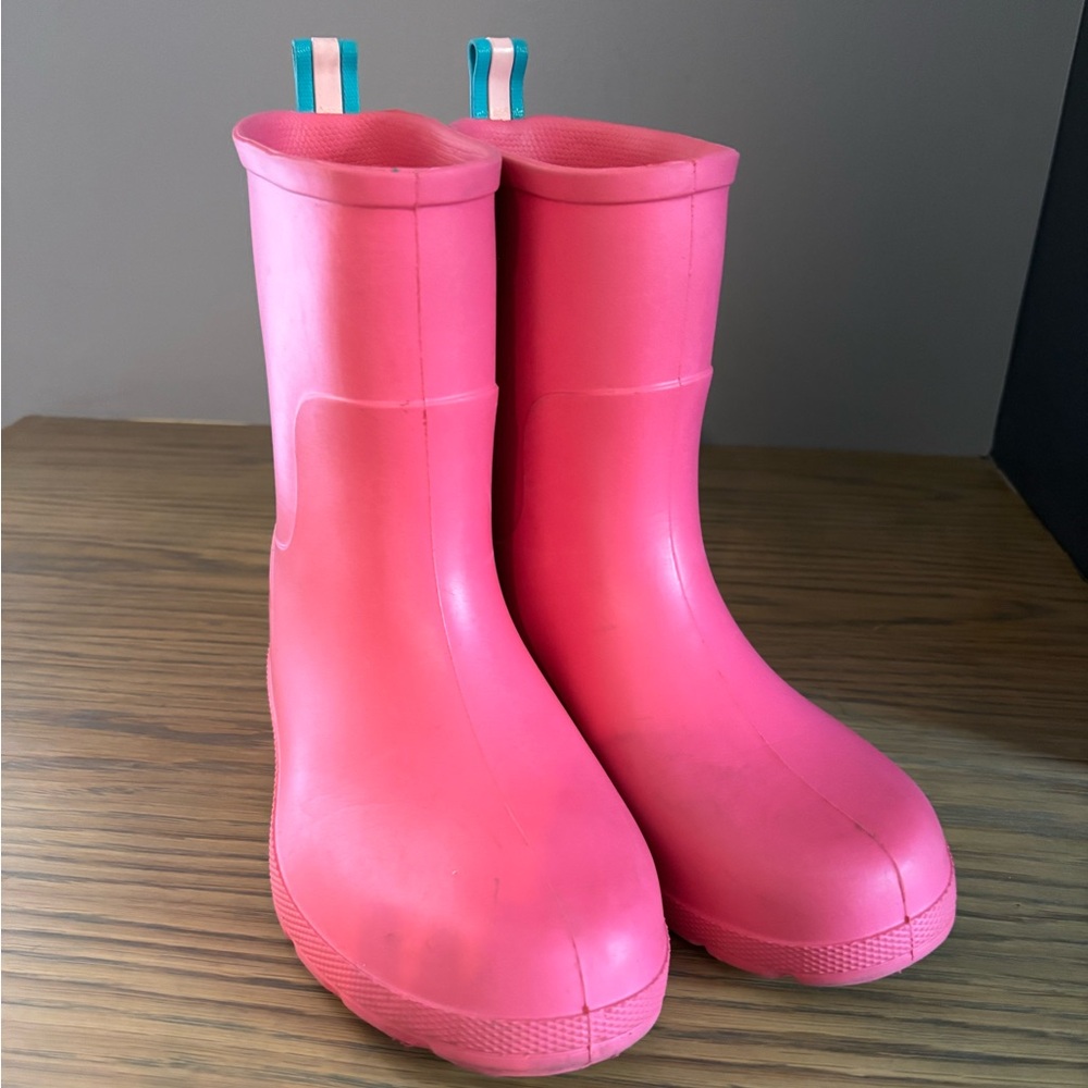 Totes Boots